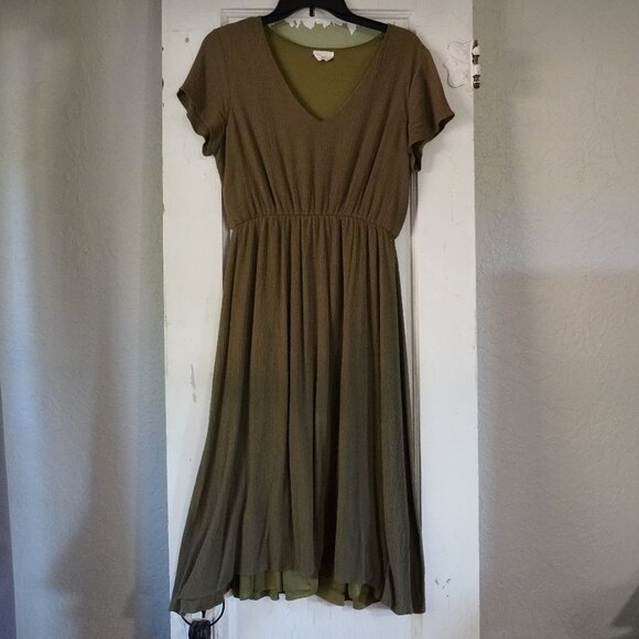 1.4.3. Story by Lineup Dress - Picture 1 of 9